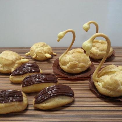 Rich Éclairs & Cream Puffs in Animal Shapes