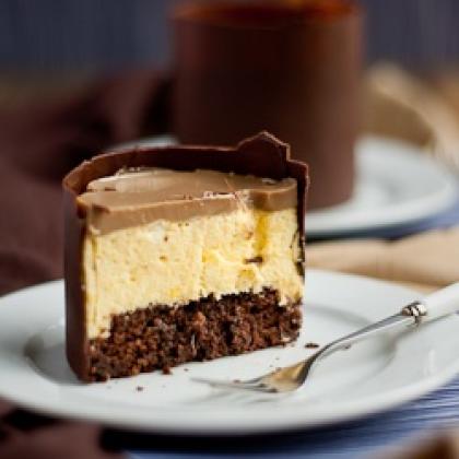 Durian and Milk Chocolate Mousse Cake
