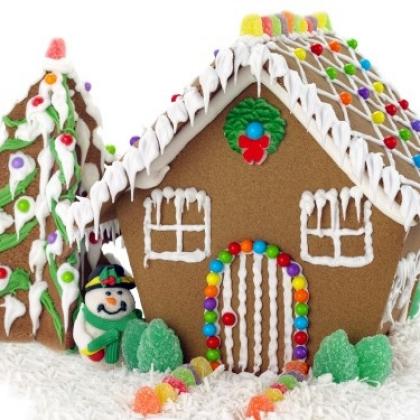 Build A Gingerbread House Parent-Child workshop