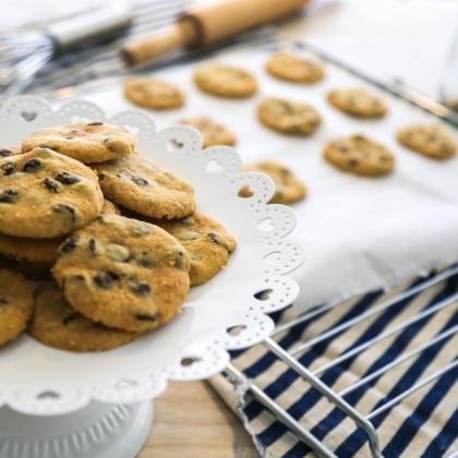 Basic Chocolate Chip Cookies (Kids Special)