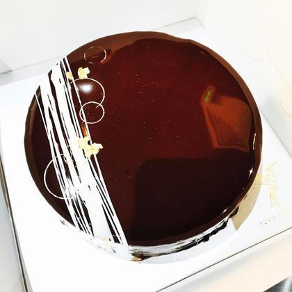 Mousse Cake Special - Hazelnut Dark Chocolate with Mirror Glaze