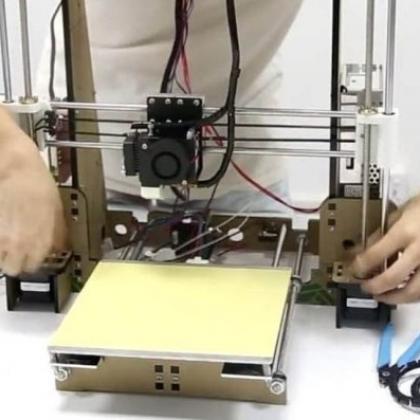 3D Printing Principle and Printer Assembly