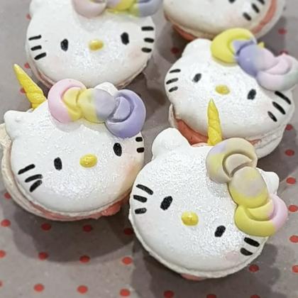 Hello Kitty Unicorn  Macaron