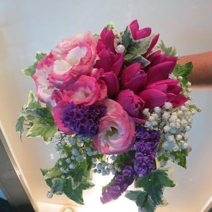 Hand Bouquet Making With Assorted Imported Flowers