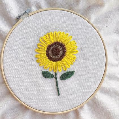 Embroidery for Beginner - Make your photo frame with embroidery stitches