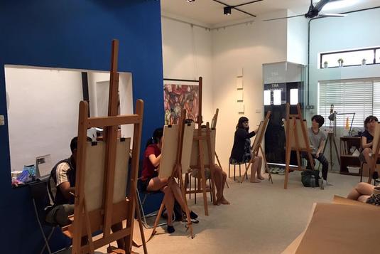 Life Drawing Session - Drawing Classes in Singapore 