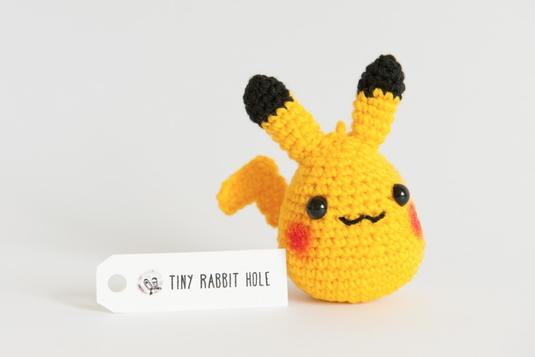 knit crochet pikachu pokemon amigurumi 