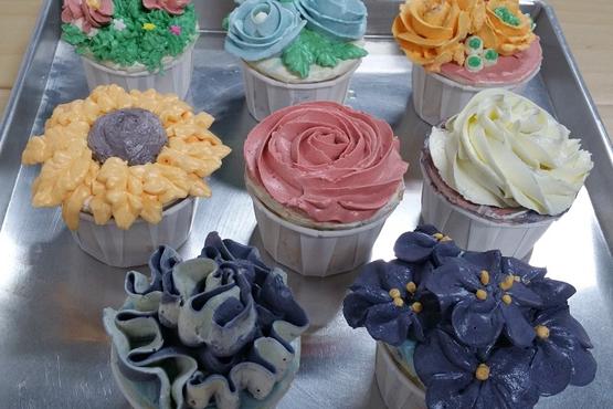 Buttercream Cupcakes Decoration (Individual hands-on)
