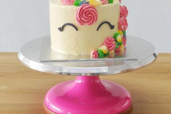 Unicorn Cake (Baking & Decorating Class)