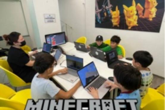 Minecraft Coding Camp for Ages 8 to 12